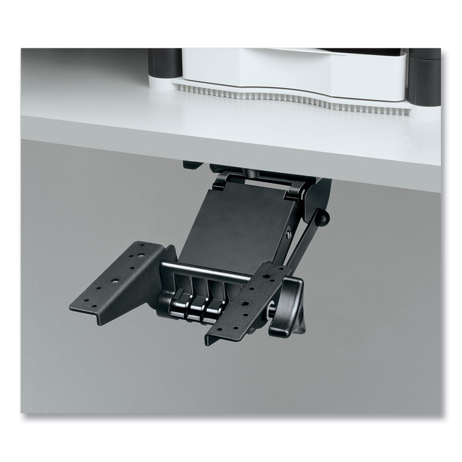 fellowes-adjustable-standard-keyboard-platform-num-fel93841_4