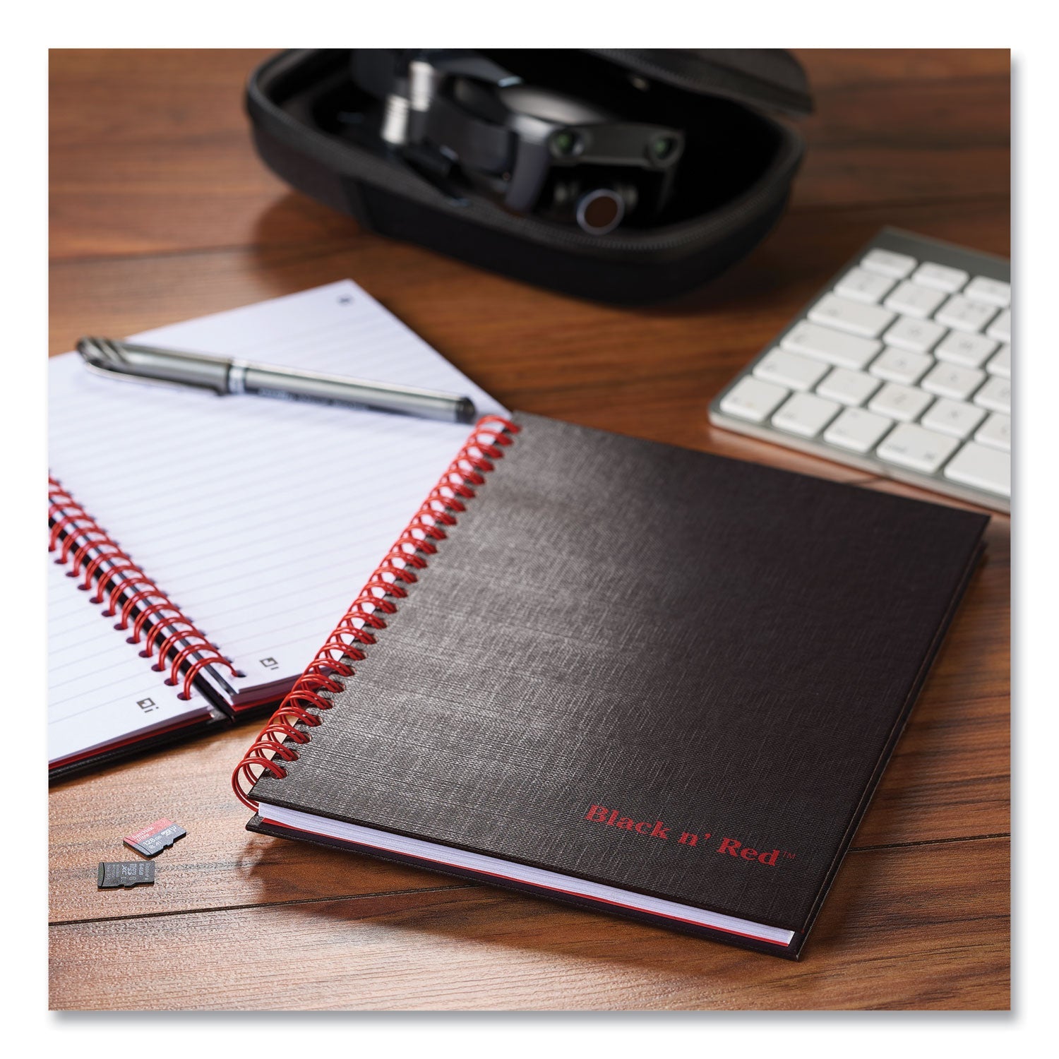 black-n-red-hardcover-twinwire-notebooks-num-jdk400110532_4