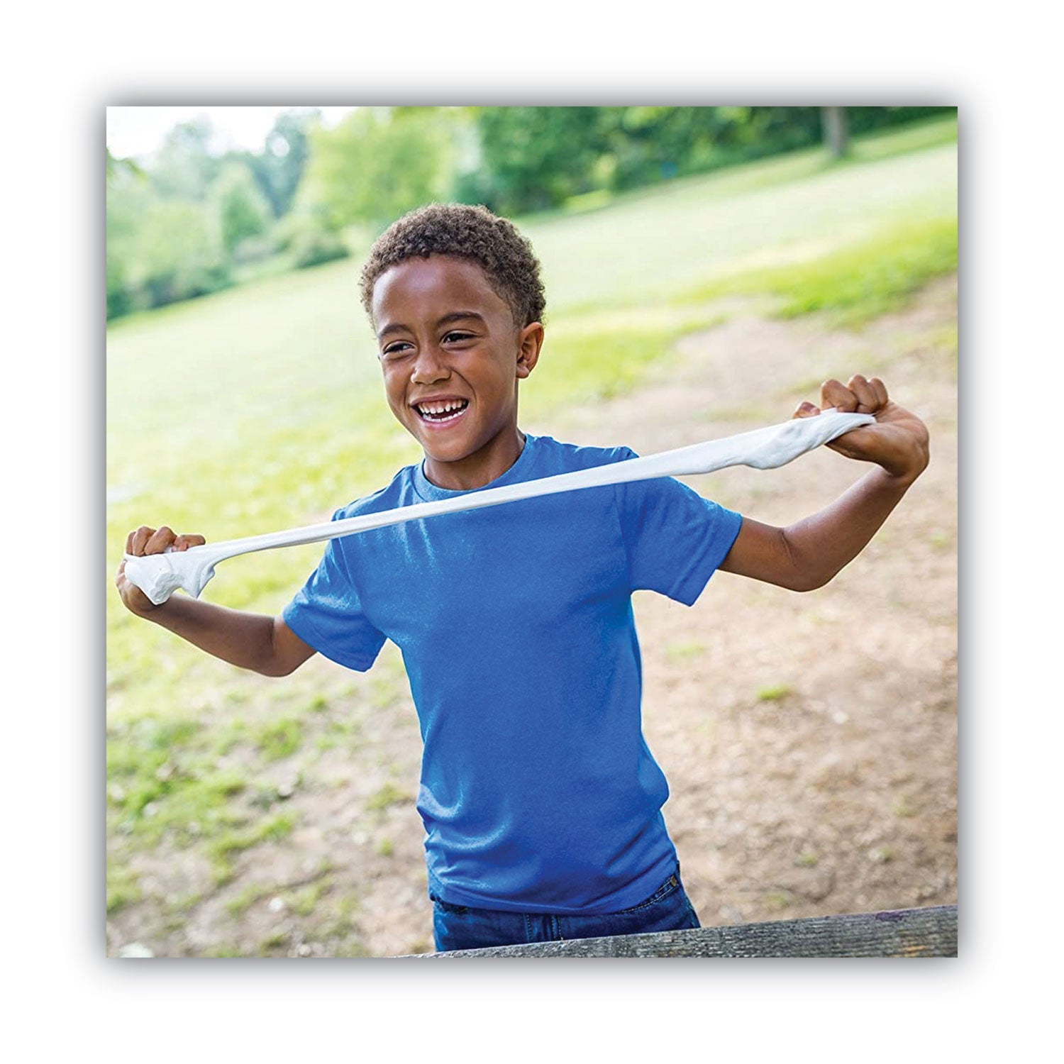 crayola-model-magic-modeling-compound-num-cyo236001_6