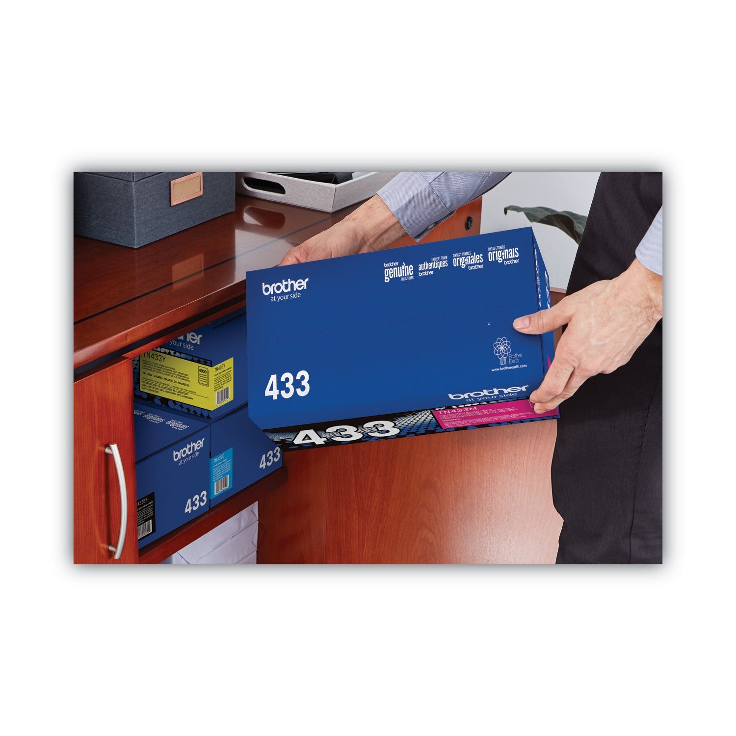 brother-tn433m-high-yield-toner-num-brttn433m_4