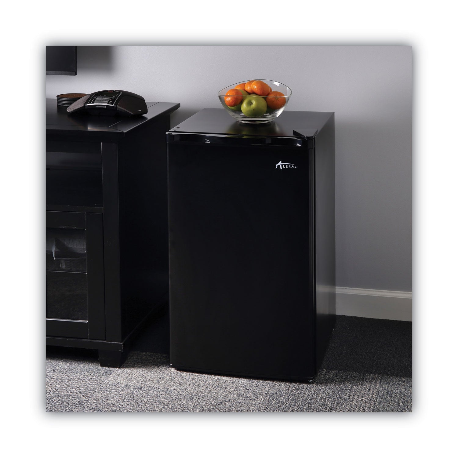 alera-3-3-cu-ft-refrigerator-with-chiller-compartment-num-alerf333b_6