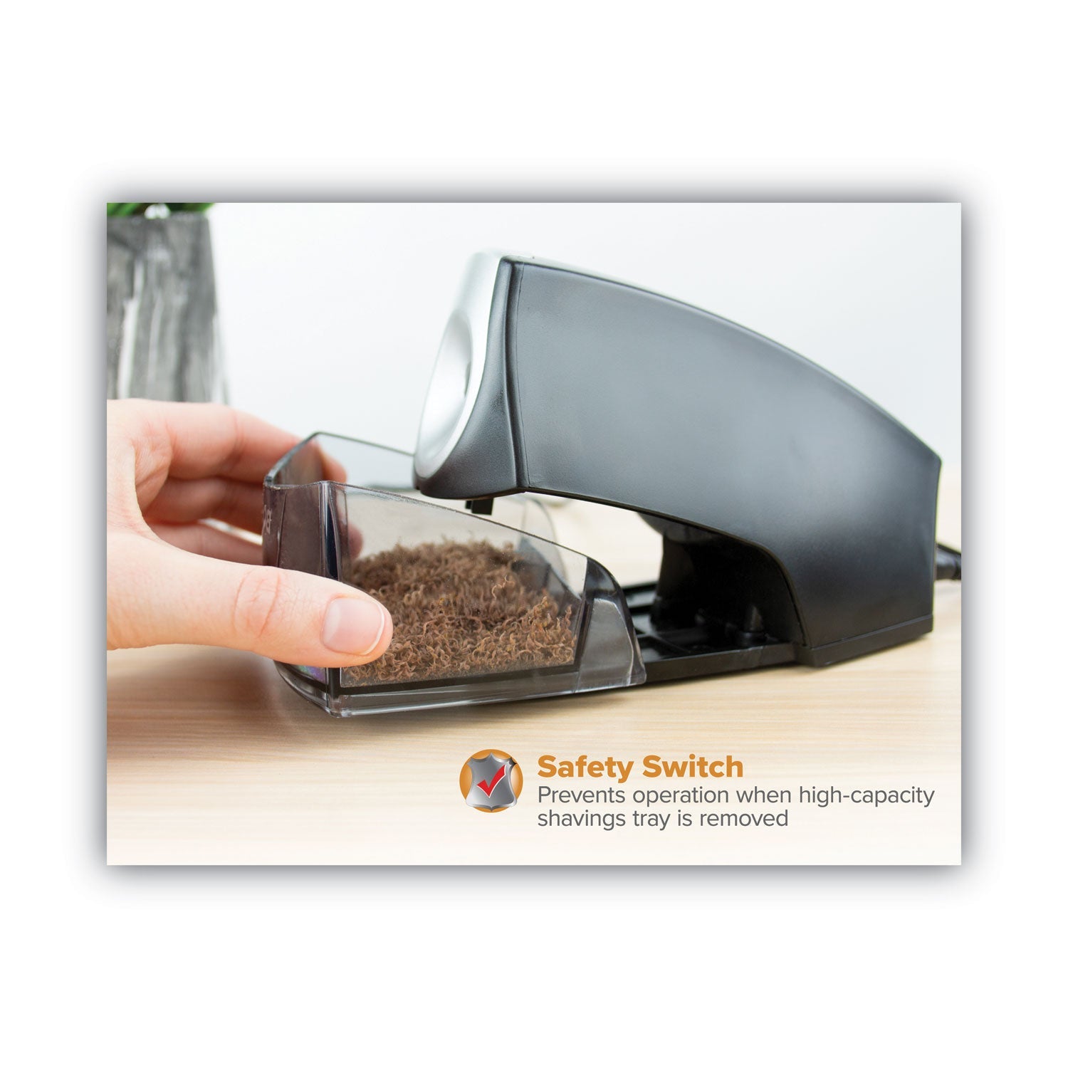 stanley-bostitch-personal-electric-pencil-sharpener-num-boseps4bk_4