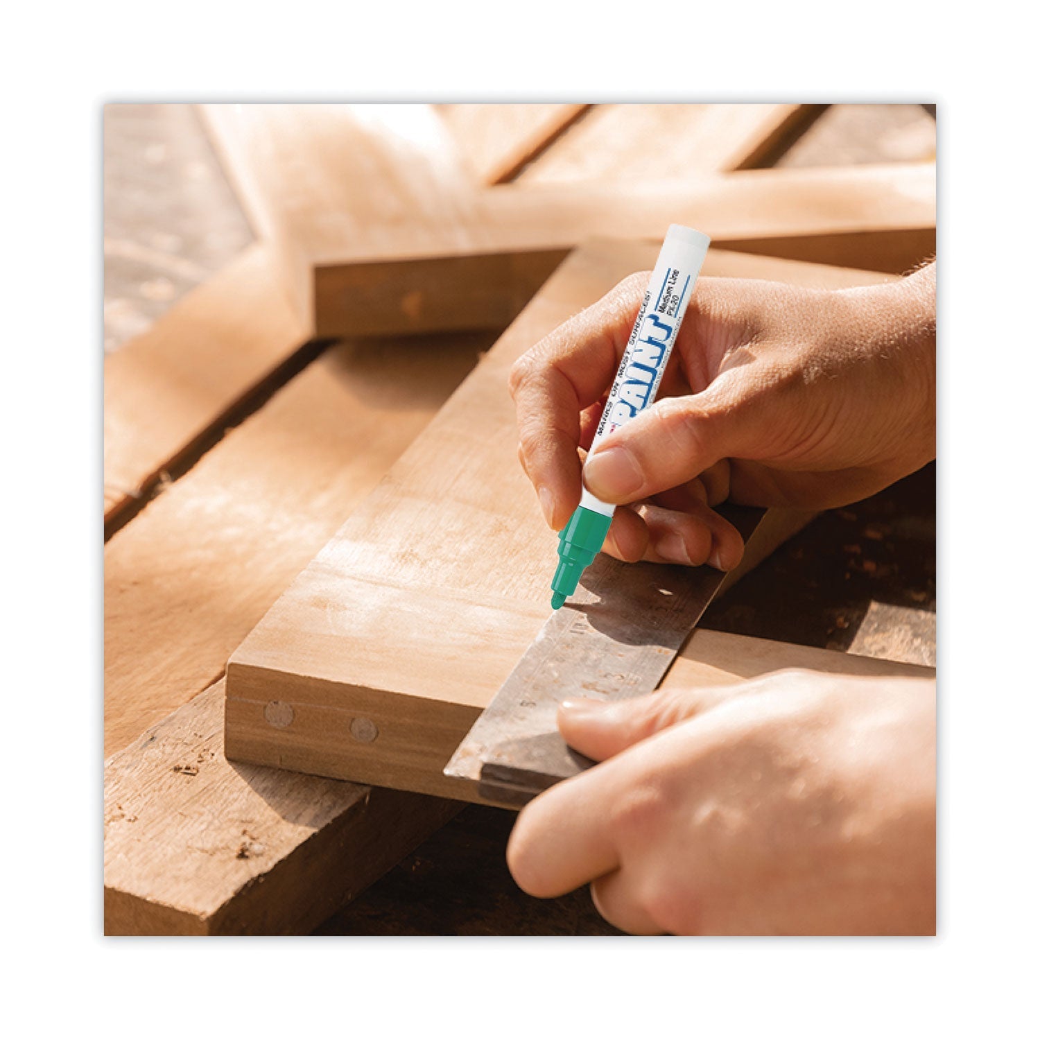 uni-paint-permanent-marker-num-ubc63604_5