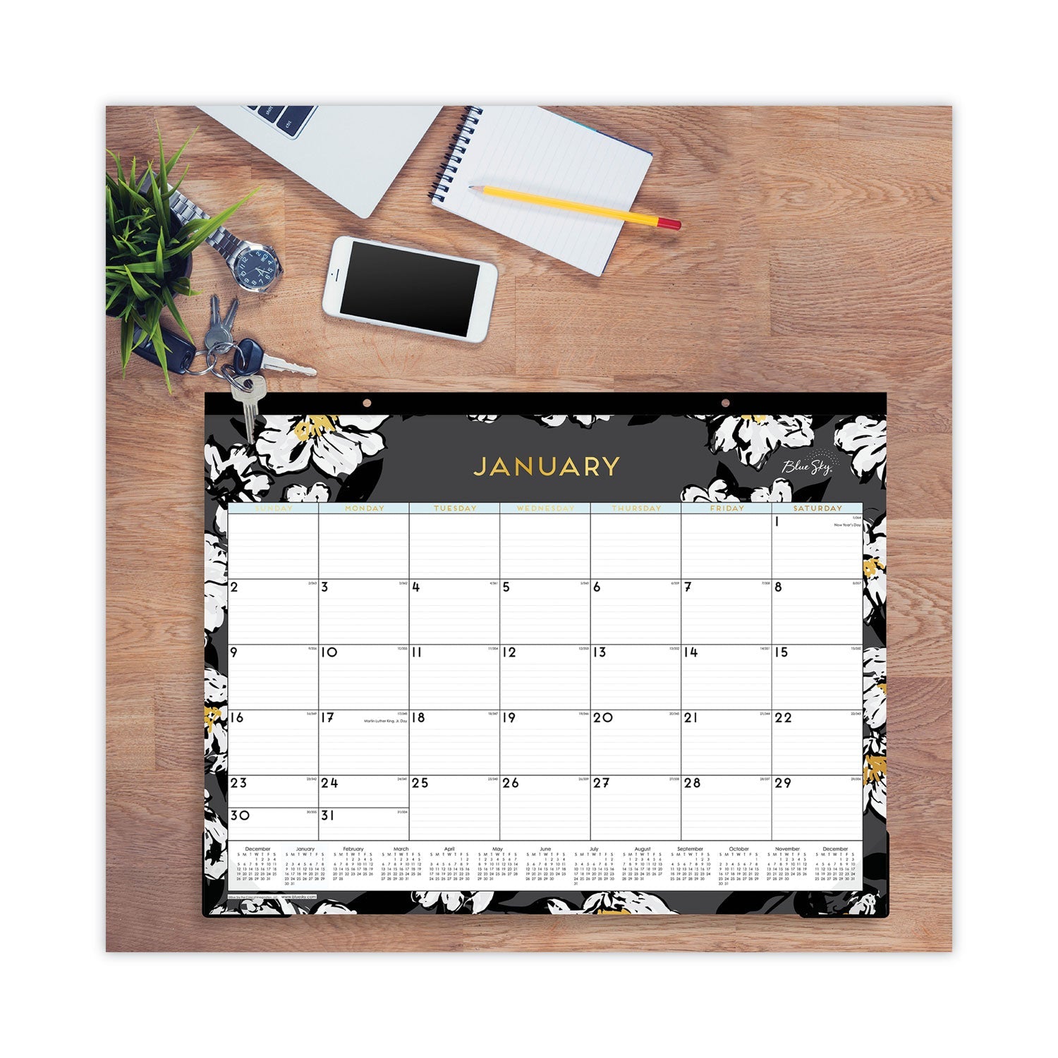 blue-sky-baccara-dark-desk-pad-num-bls110215_3
