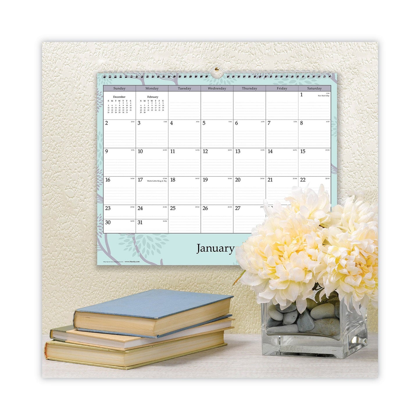 blue-sky-rue-du-flore-wall-calendar-num-bls101611_3