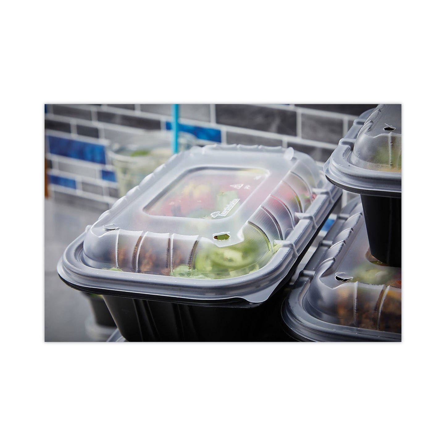 pactiv-earthchoice-entree2go-takeout-container-vented-lid-num-pctycnv9x6ppdl_2