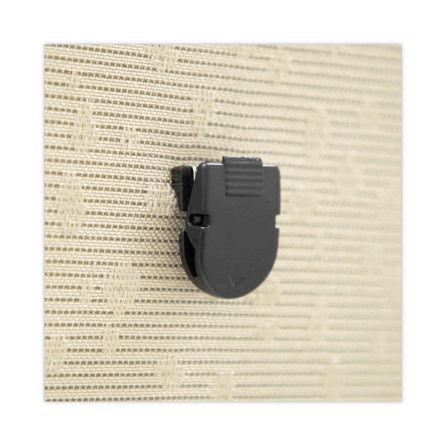 advantus-wall-clips-for-fabric-panels-num-avt75345_6