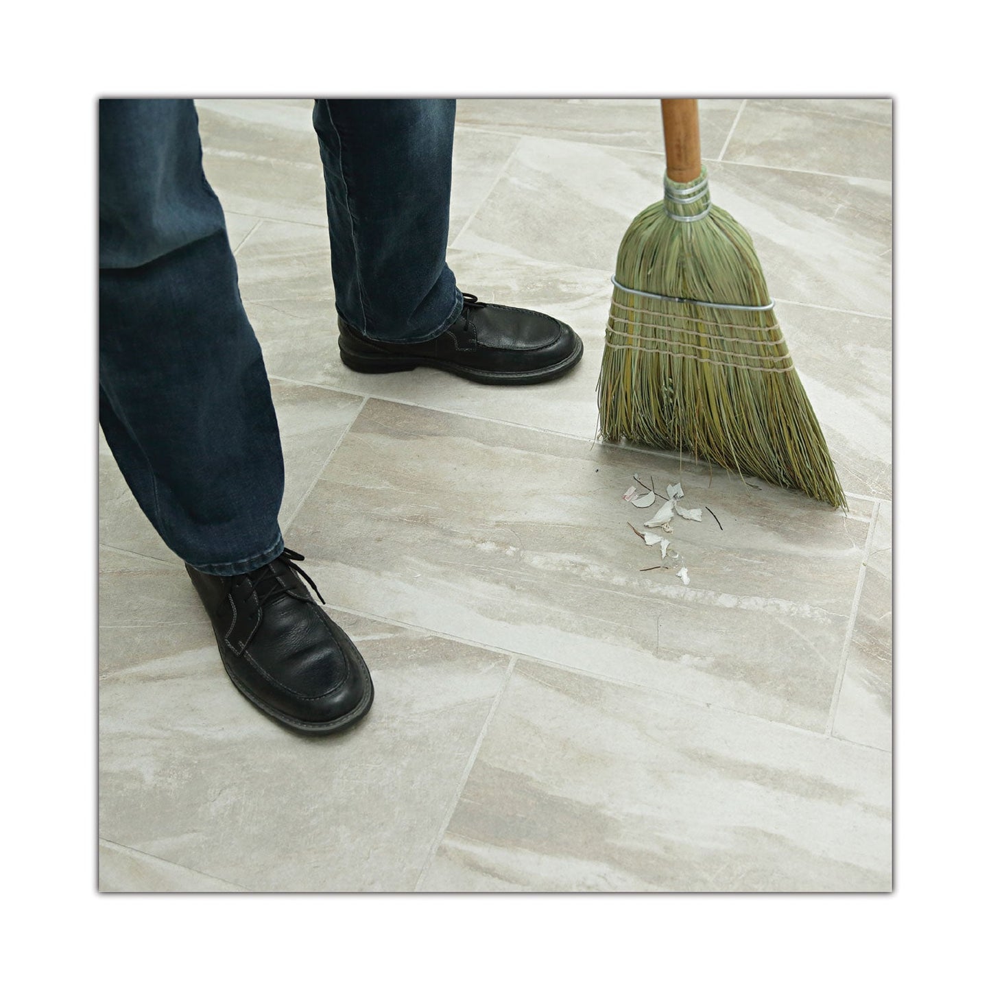 boardwalk-warehouse-broom-num-uns932y-cs_5