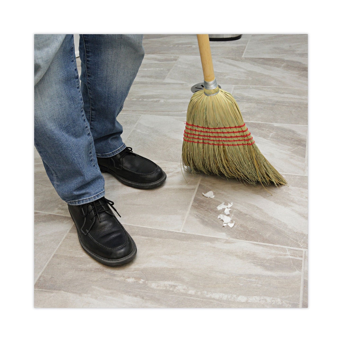 boardwalk-parlor-broom-num-bwk926yea_5