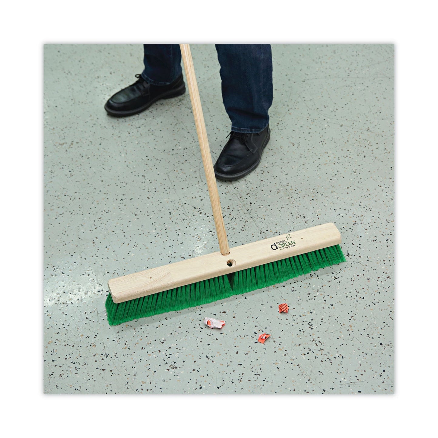 boardwalk-threaded-end-broom-handle-num-bwk121_5