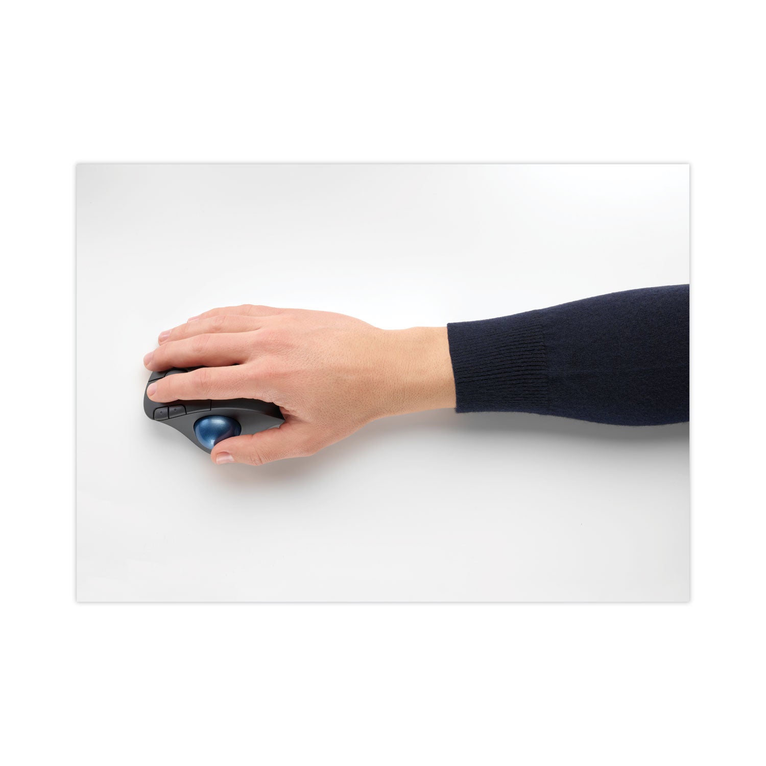 logitech-ergo-m575-trackball-num-log910006197_3