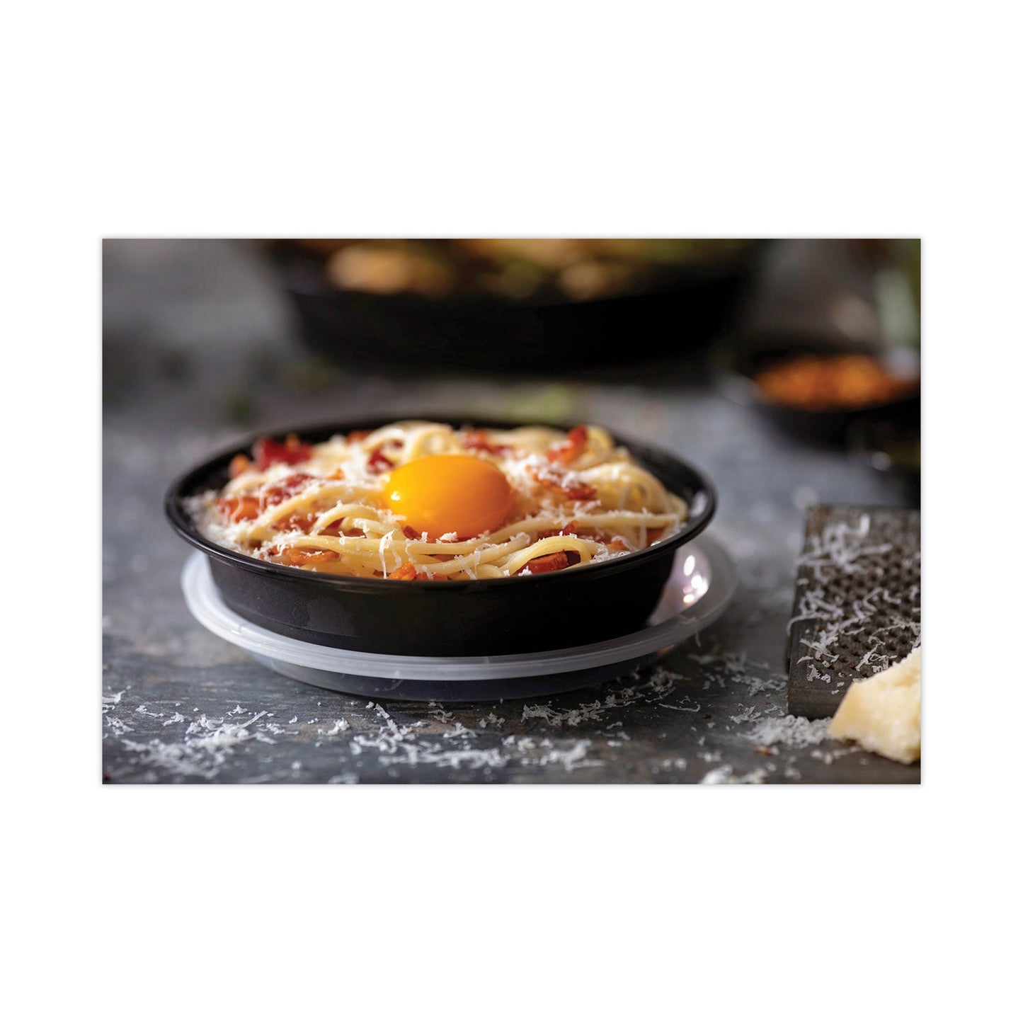 pactiv-earthchoice-versa2go-microwaveable-container-num-pctnv2grn307b_3