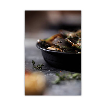 pactiv-evergreen-earthchoice-versa2go-microwaveable-container-46-oz-9-x-9-x-1-7-black-clear-plastic-150-carton-pctnv2grn469b_3