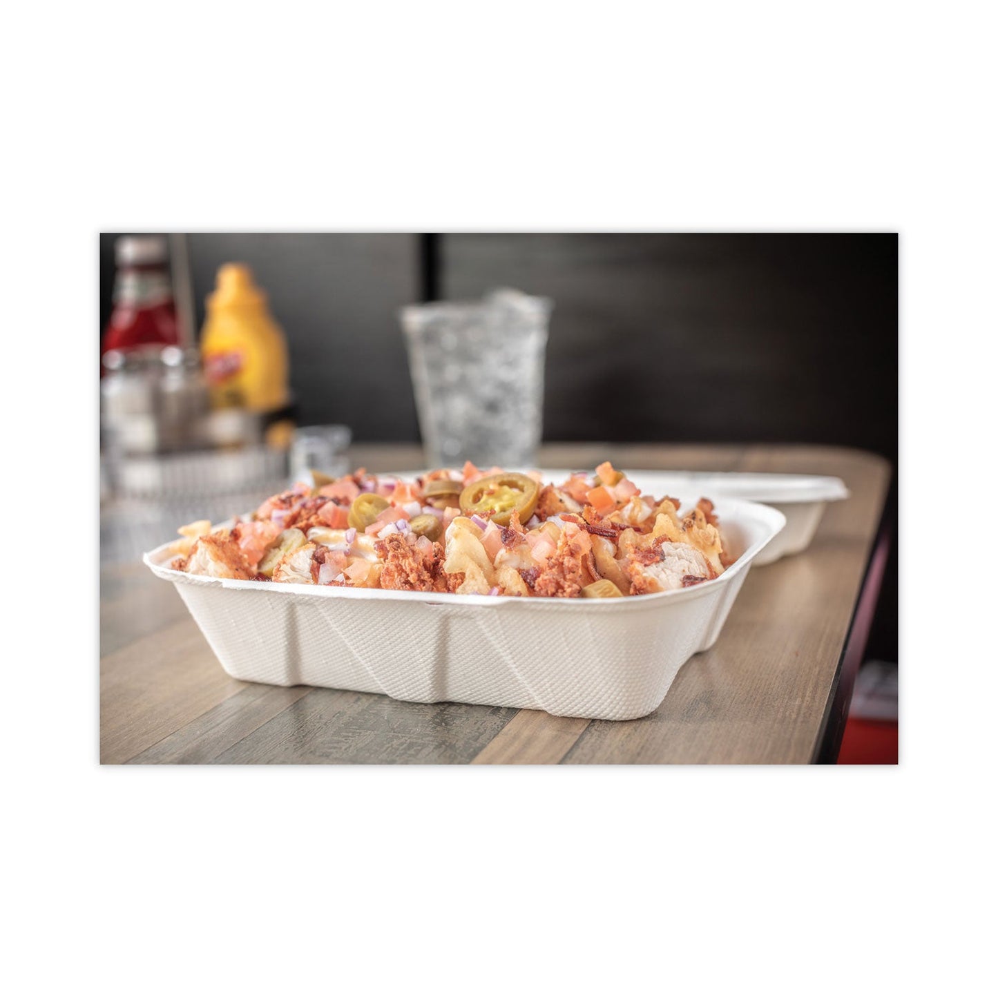 pactiv-earthchoice-bagasse-hinged-lid-container-num-pctymch00890001_6