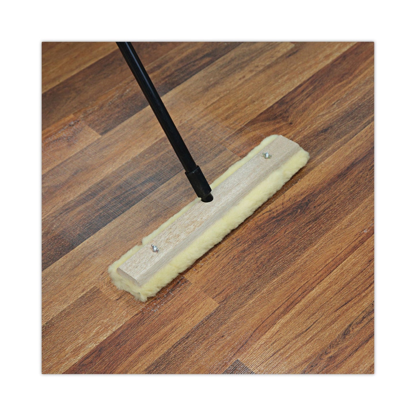 boardwalk-fiberglass-broom-handle-num-bwk636_5