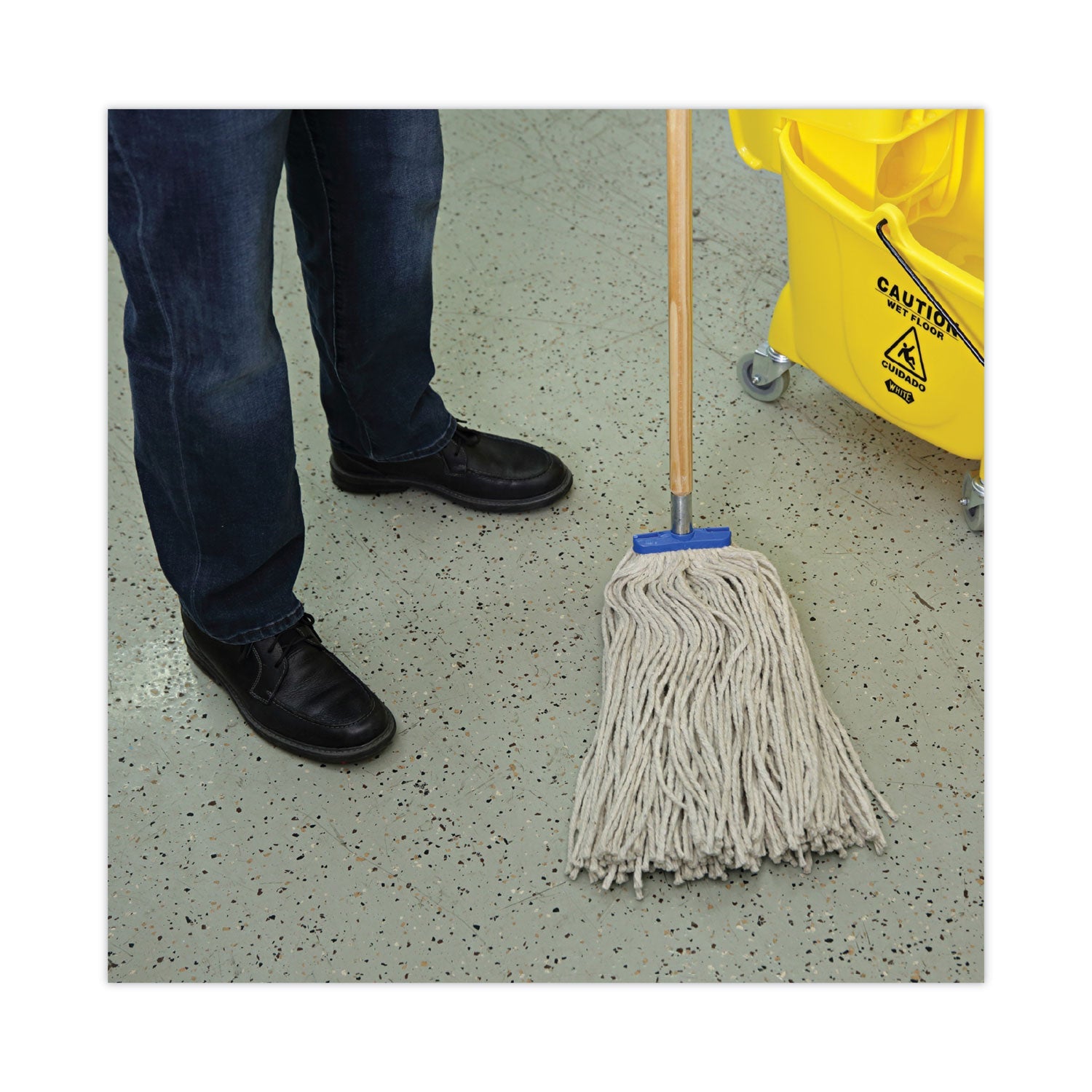 boardwalk-mop-head-num-cm22024bw_5