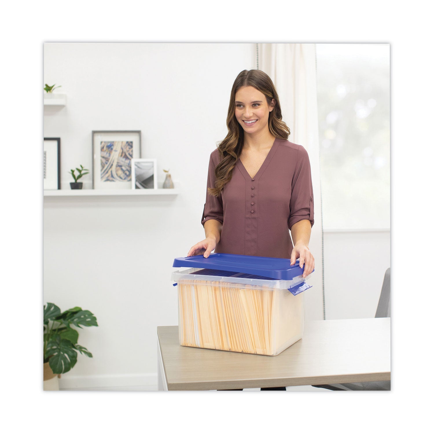 fellowes-latch-lid-storage-bin-num-fel86101_4