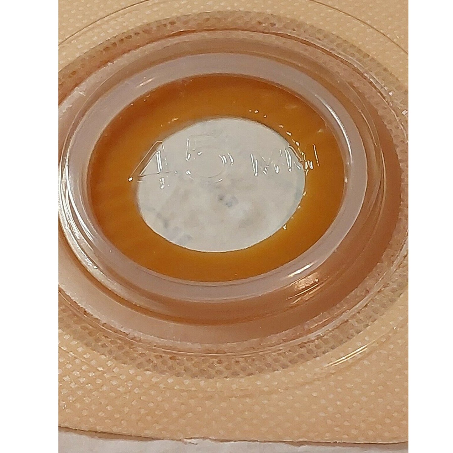 Sur-Fit Natura® Ostomy Barrier Precut, Standard Wear Stomahesive® Adhesive 45 mm Flange Sur-Fit® Natura® System Hydrocolloid 1-1/4 Inch Opening 4 X 4 Inch (365752_BX)