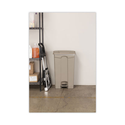 safco-large-capacity-plastic-step-on-receptacle-num-saf9923tn_5