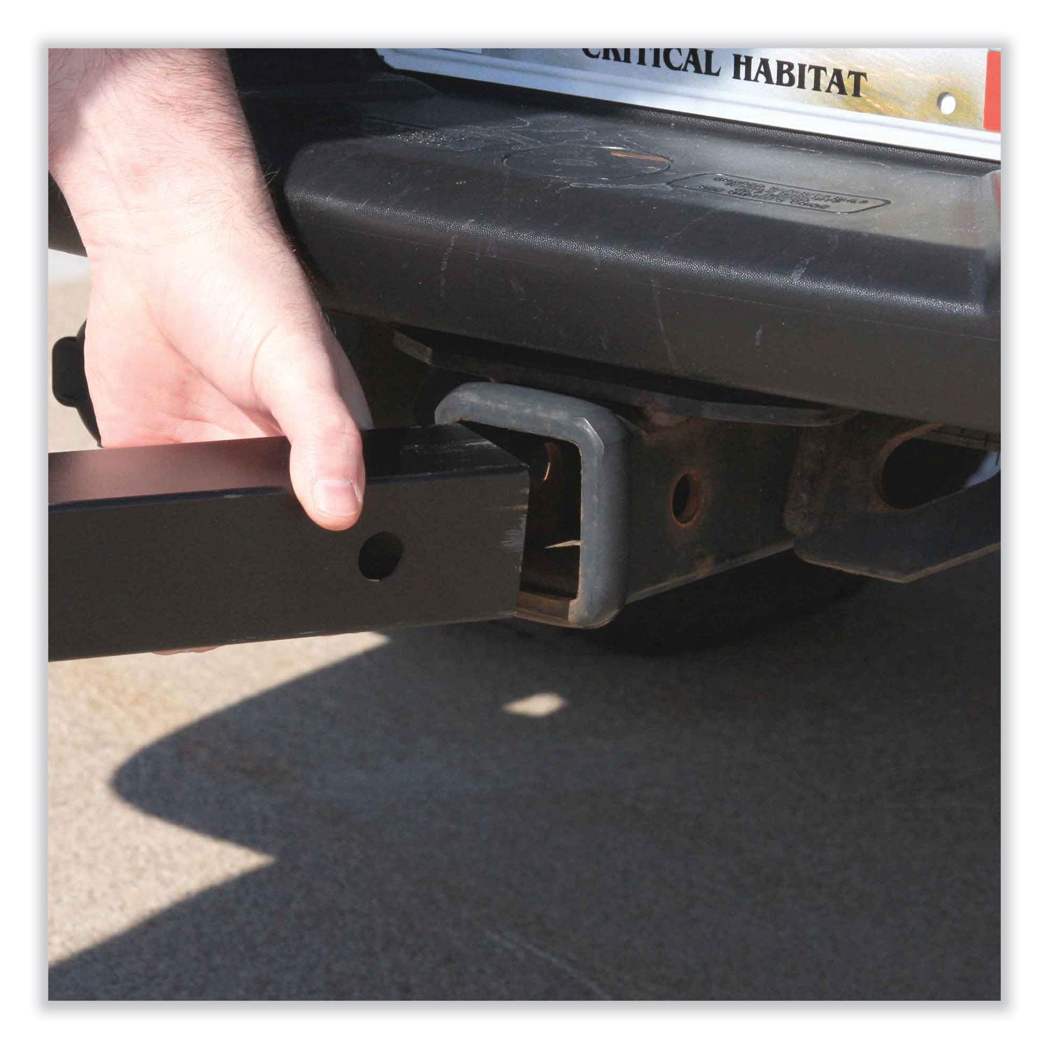 ergodyne-shax-6193-umbrella-trailer-hitch-mount-num-ego12993_4
