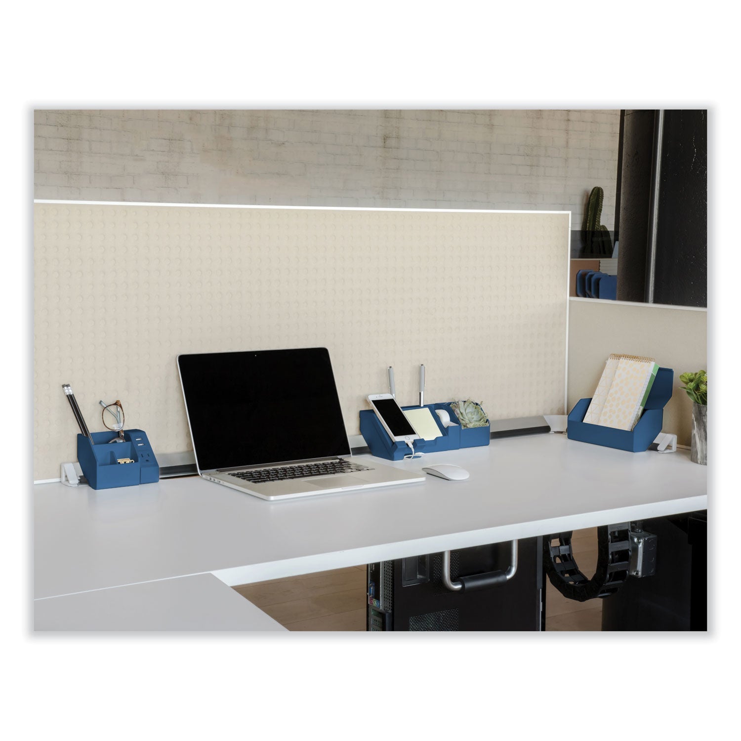 bostitch-r-konnect-desk-organizer-and-cable-management-14-piece-kit-plastic-blue-bosktckit4blue_5