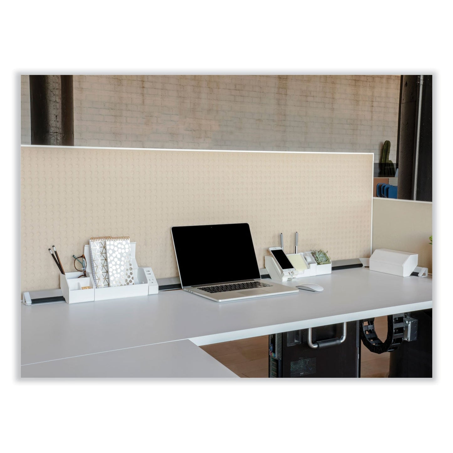 bostitch-r-konnect-desk-organizer-and-cable-management-17-piece-kit-plastic-white-bosktckit5white_5