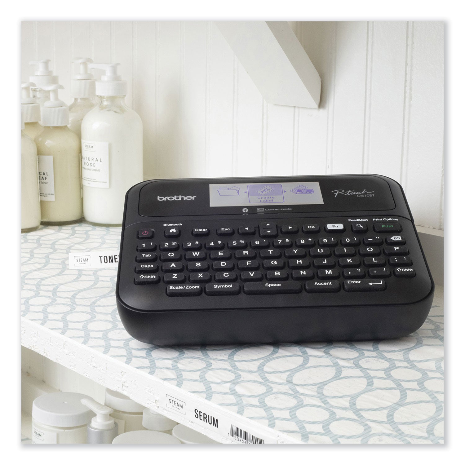 brother-d-610btvp-connected-label-maker-with-color-display-num-brtptd610btvp_3
