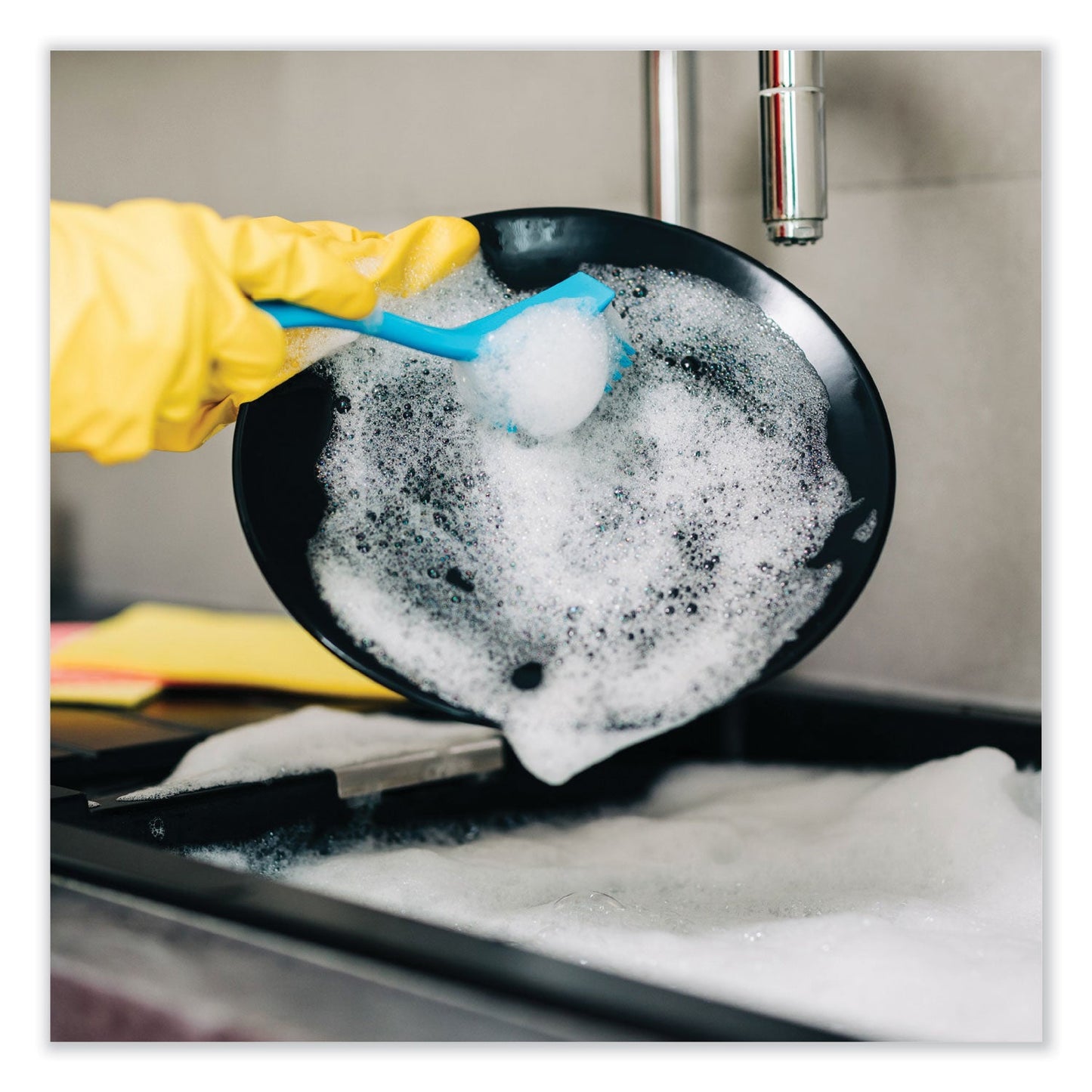 betco-symplicty-citrusuds-manual-dishwashing-detergent-num-bet21090400_5