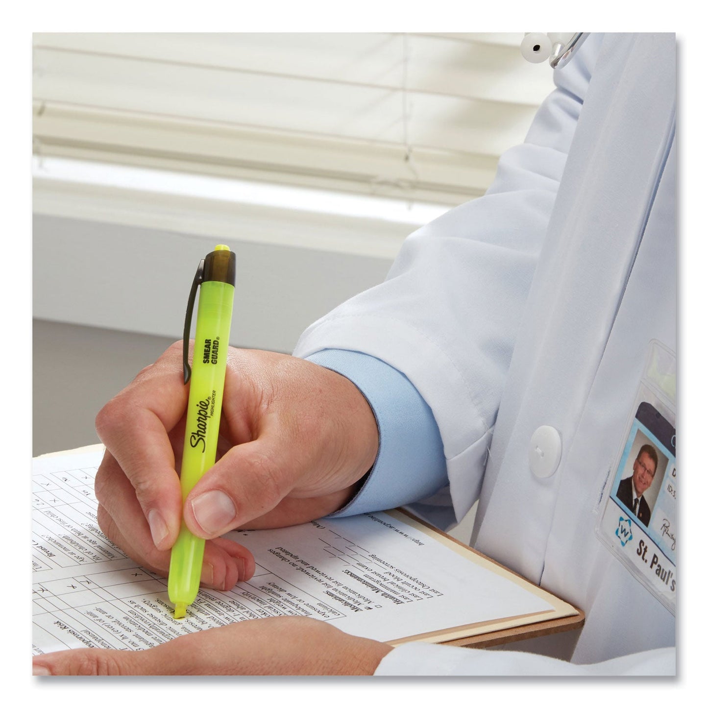 sharpie-retractable-highlighters-num-san28025_5