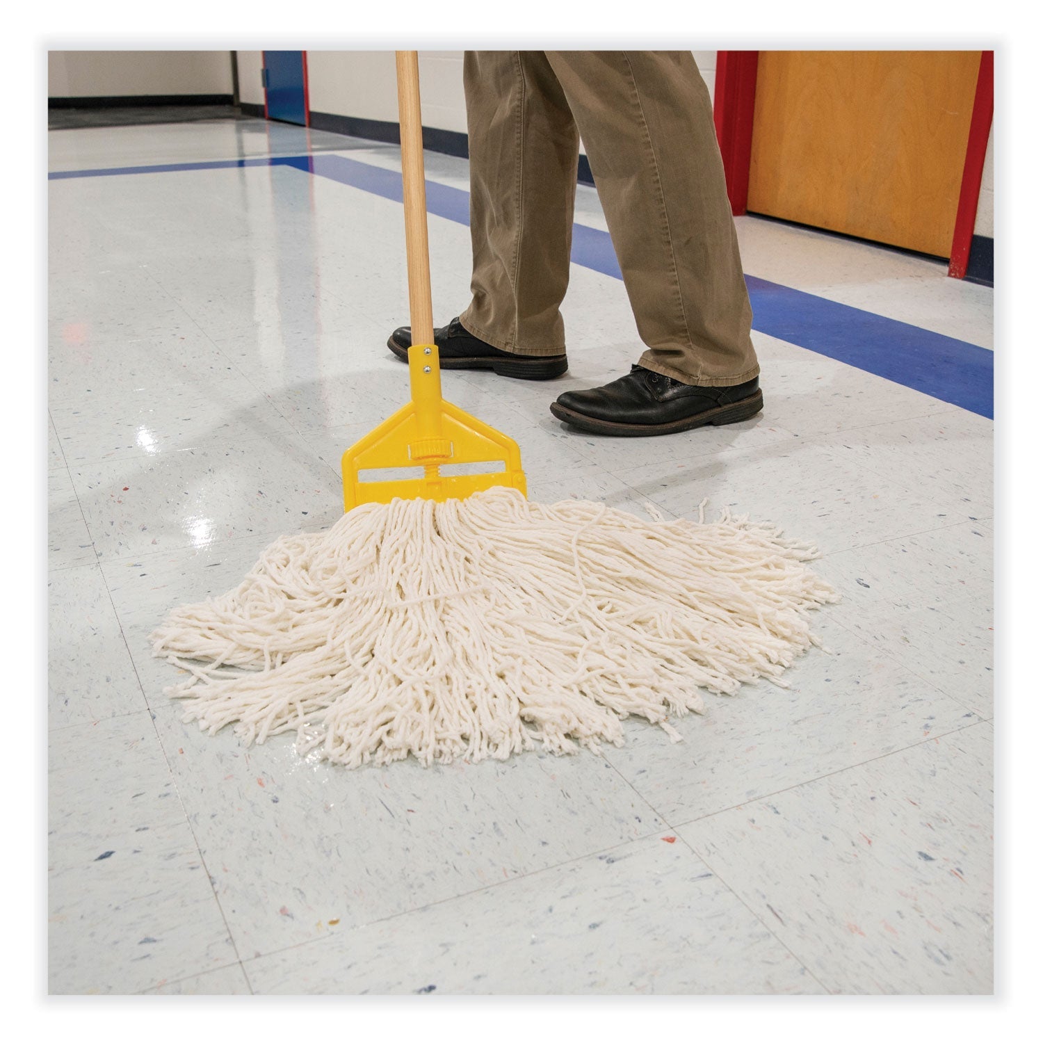 betco-ph7-floor-cleaner-num-bet138b500_4