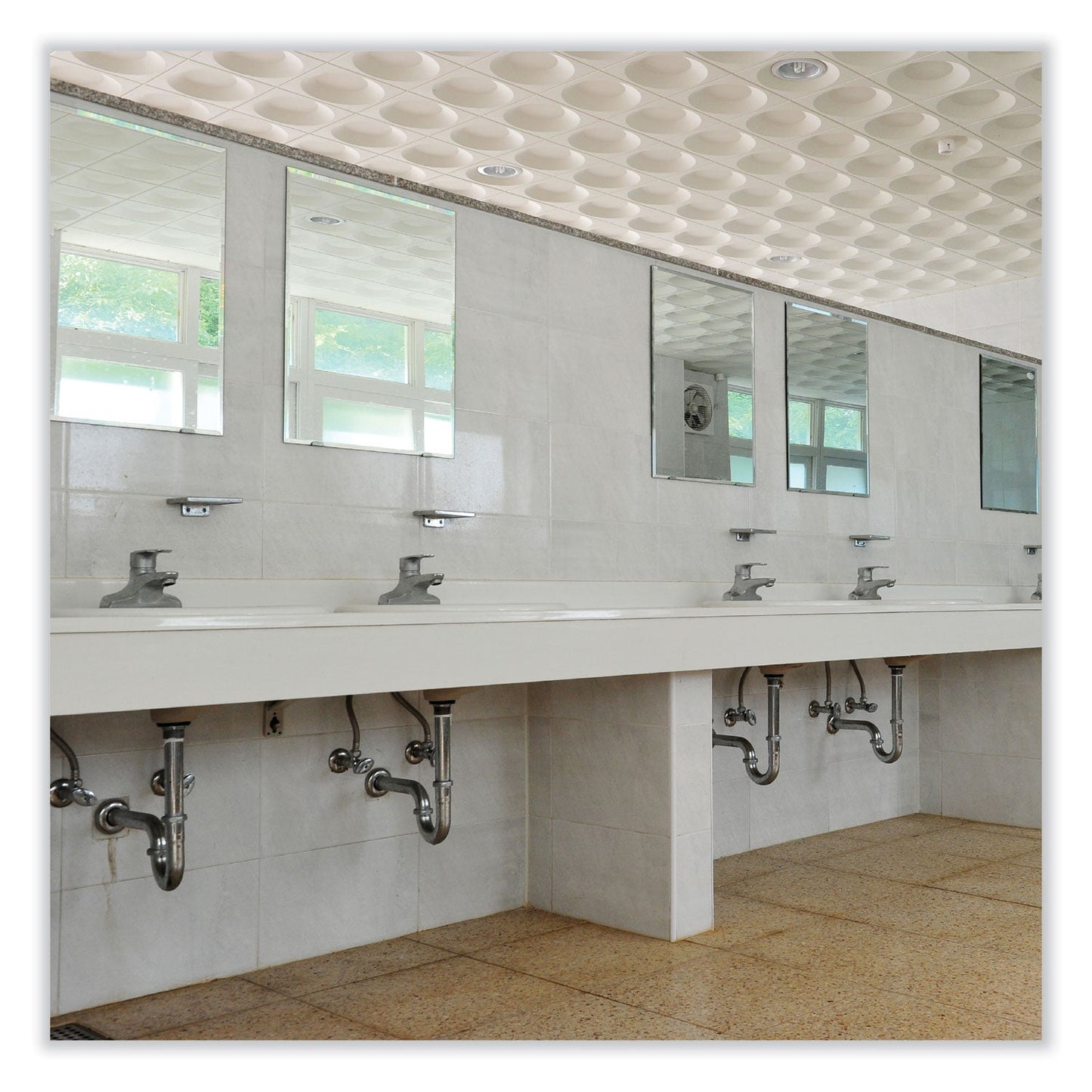 betco-btb-instant-mildew-stain-remover-num-bet3211200_5