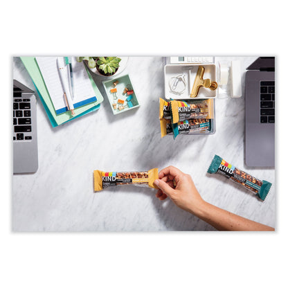 kind-nuts-and-spices-bar-num-knd18554_3