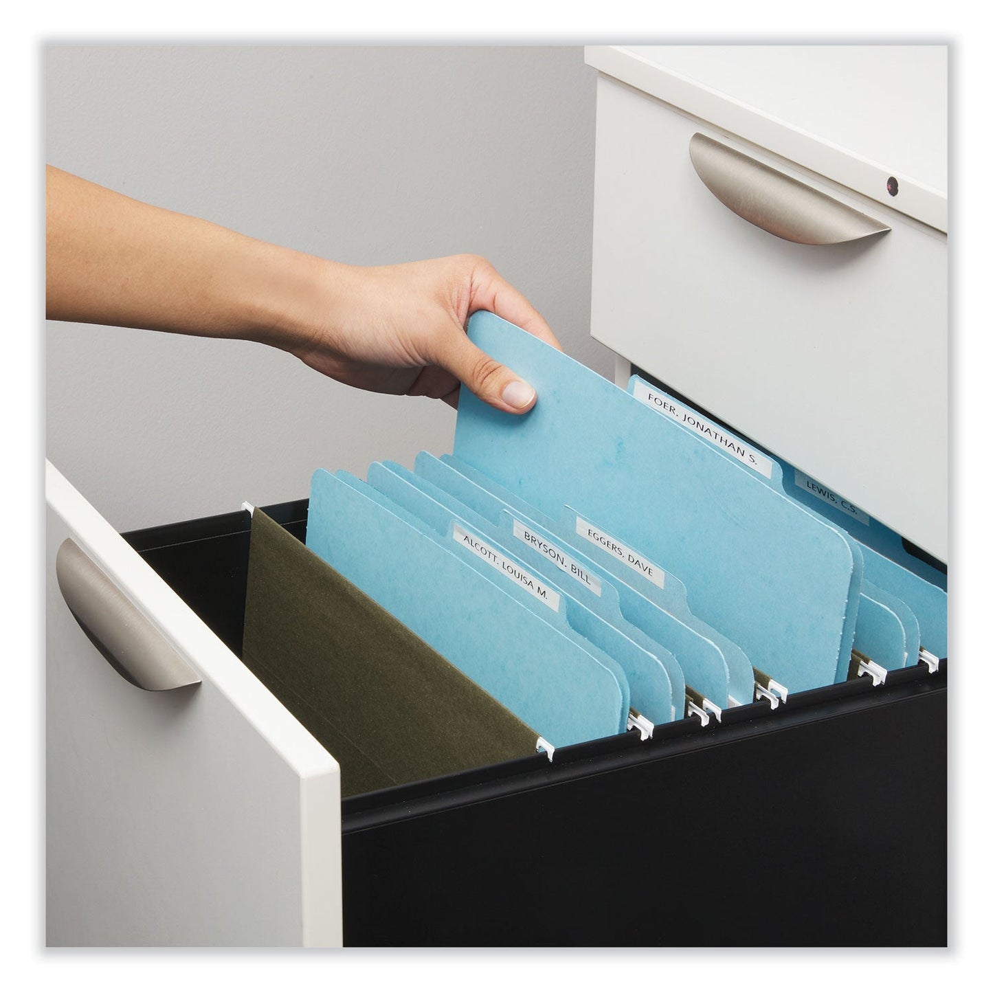 universal-six-section-pressboard-classification-folders-num-unv10405_3