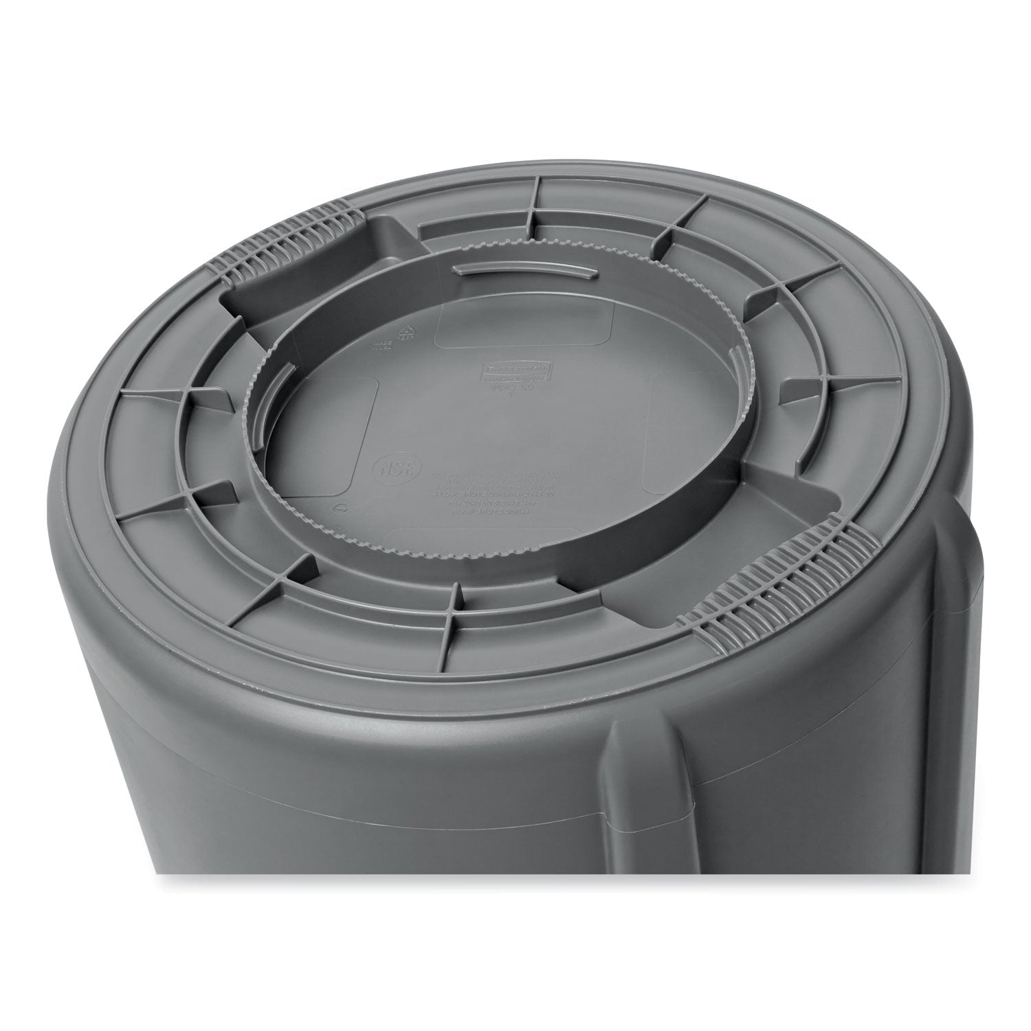 rubbermaid-vented-round-brute-container-num-rcp265500gy_3