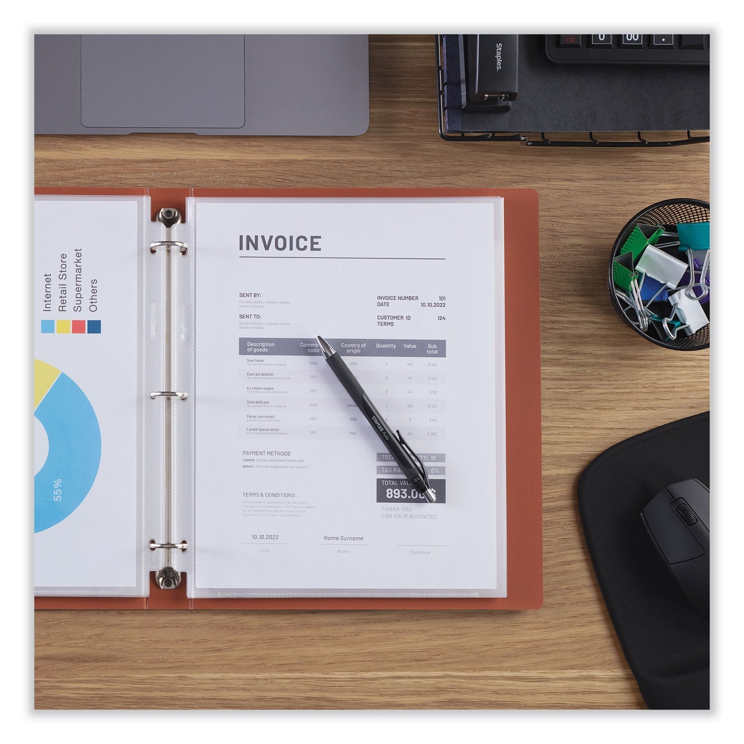 universal-side-load-poly-sheet-protectors-num-unv21136_2