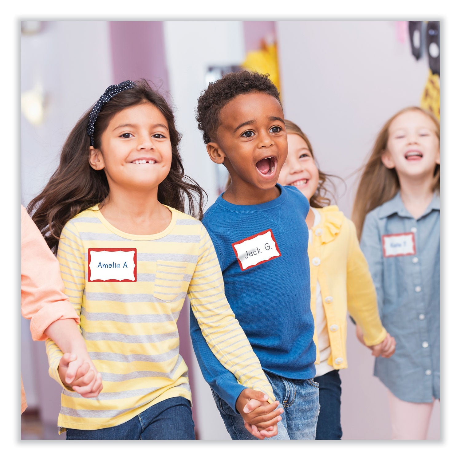 avery-printable-adhesive-name-badges-num-ave05143_5