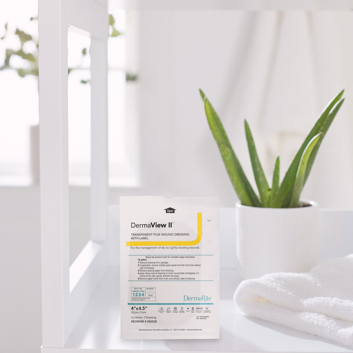 DermaView II™ Transparent Film Dressing 4 X 4-1/2 Inch Frame Style Delivery Rectangle Sterile (584138_EA)