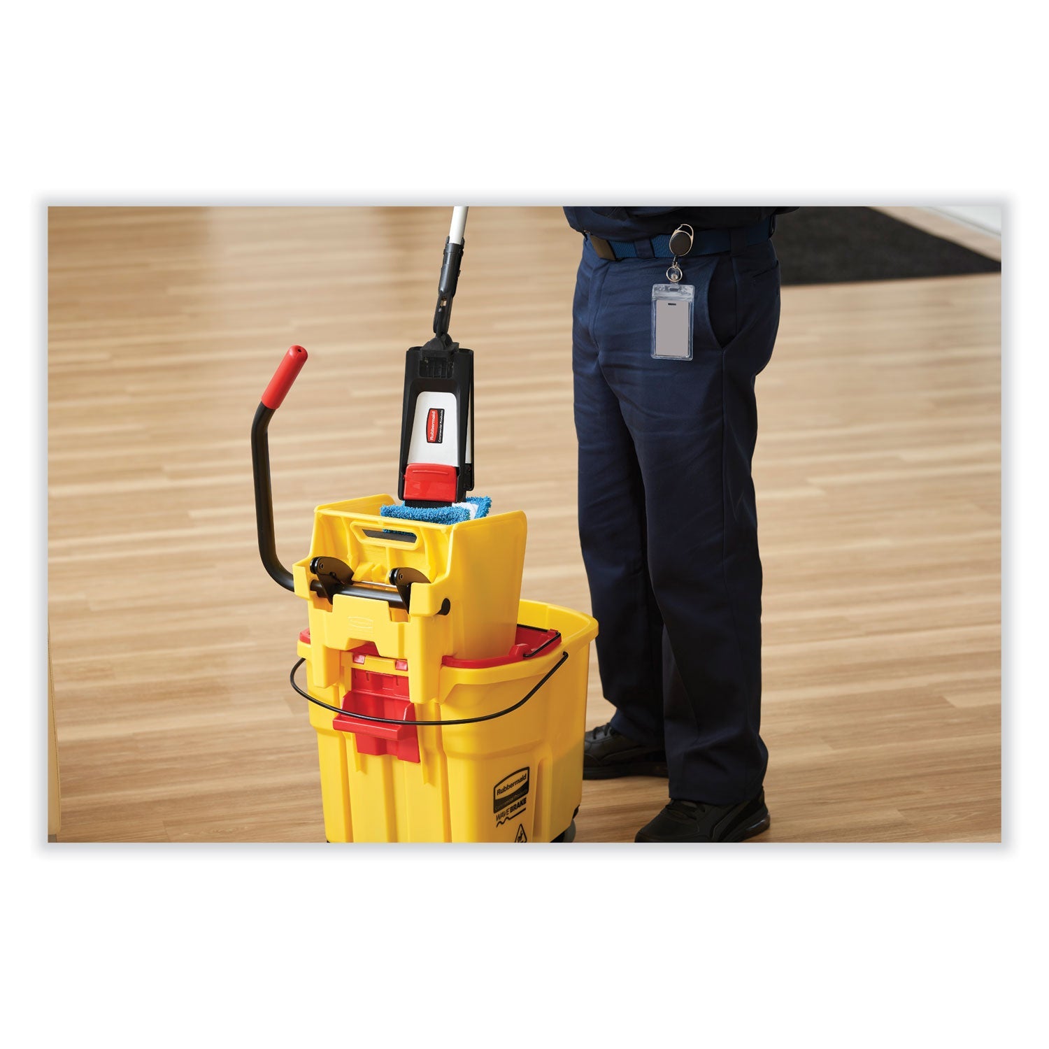 rubbermaid-wavebrake-2-0-bucket-wringer-combos-num-rcpfg757788brn_4
