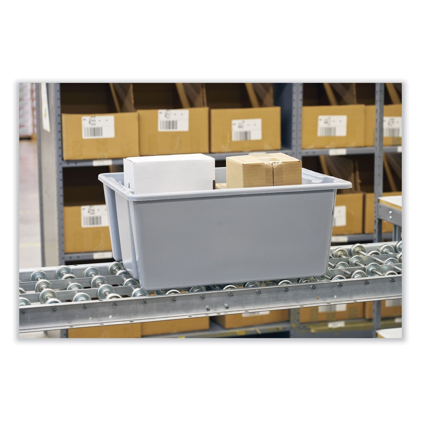 rubbermaid-palletote-box-num-1731gy_3