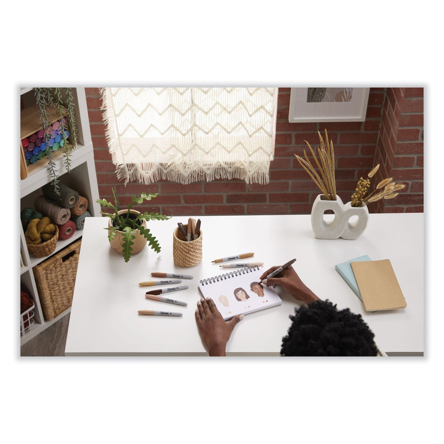 sharpie-fine-point-permanent-marker-fine-marker-point-assorted-12-pack-num-san2154107_2