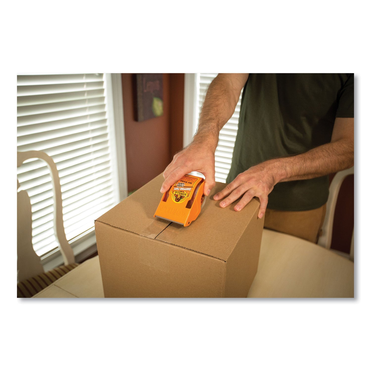 gorilla-glue-heavy-duty-tough-and-wide-packaging-tape-with-dispenser-num-gor6045002_5