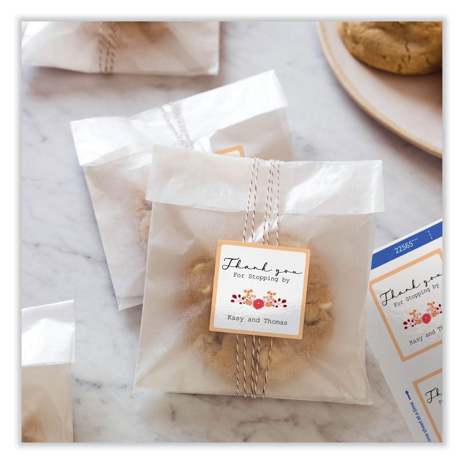 avery-laser-inkjet-media-labels-num-ave22565_2