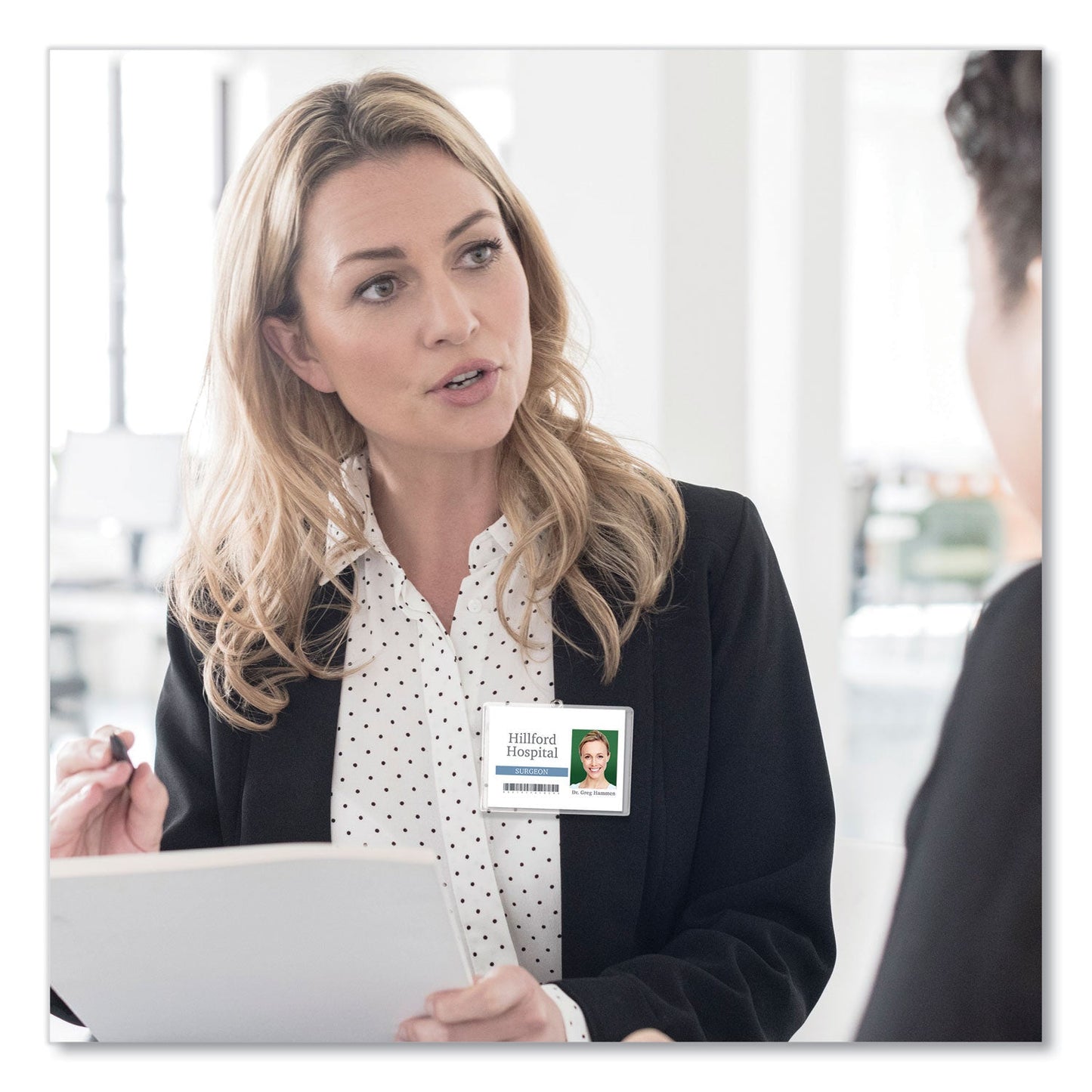 avery-clip-style-name-badge-holder-with-laser-inkjet-insert-num-ave74541_3