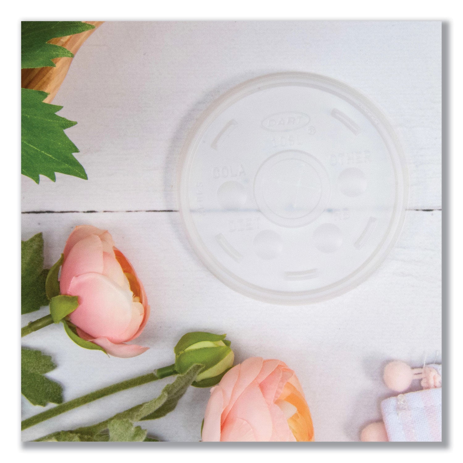 dart-plastic-cold-cup-lids-num-10sldart_6