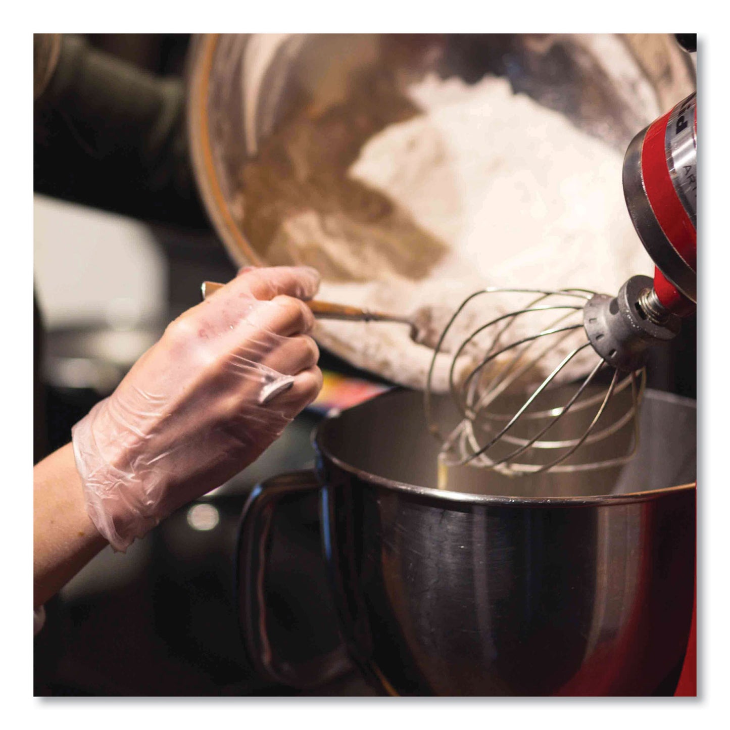 AMMEX® Professional Vinyl Exam Gloves, Powder-Free, Small, 3 mil Thick, 9.5" Long, Clear, 100/Box, 10 Boxes/Carton (AXCVPF62100T)