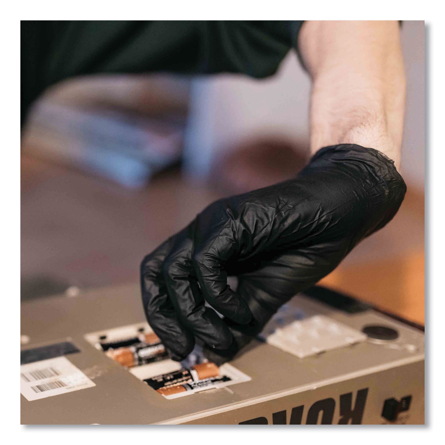 GloveWorks® by AMMEX® Industrial Nitrile Gloves, Powder-Free, Medium, 5 mil Thick, 9.5" Long, Black, 100/Box, 10 Boxes/Carton (AXCGPNB44100)