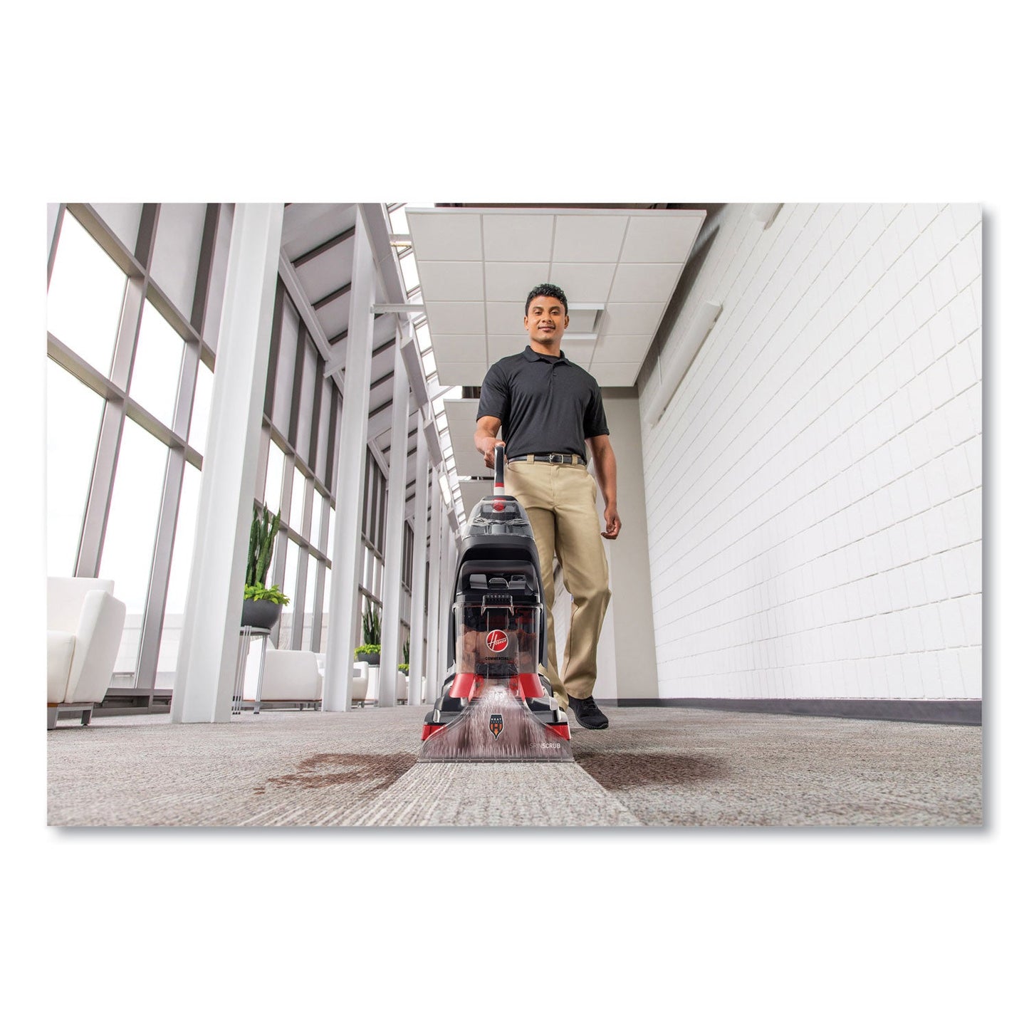 hoover-r-commercial-steamvac-1-gal-capacity-35-ft-cord-hvrch68000v_4