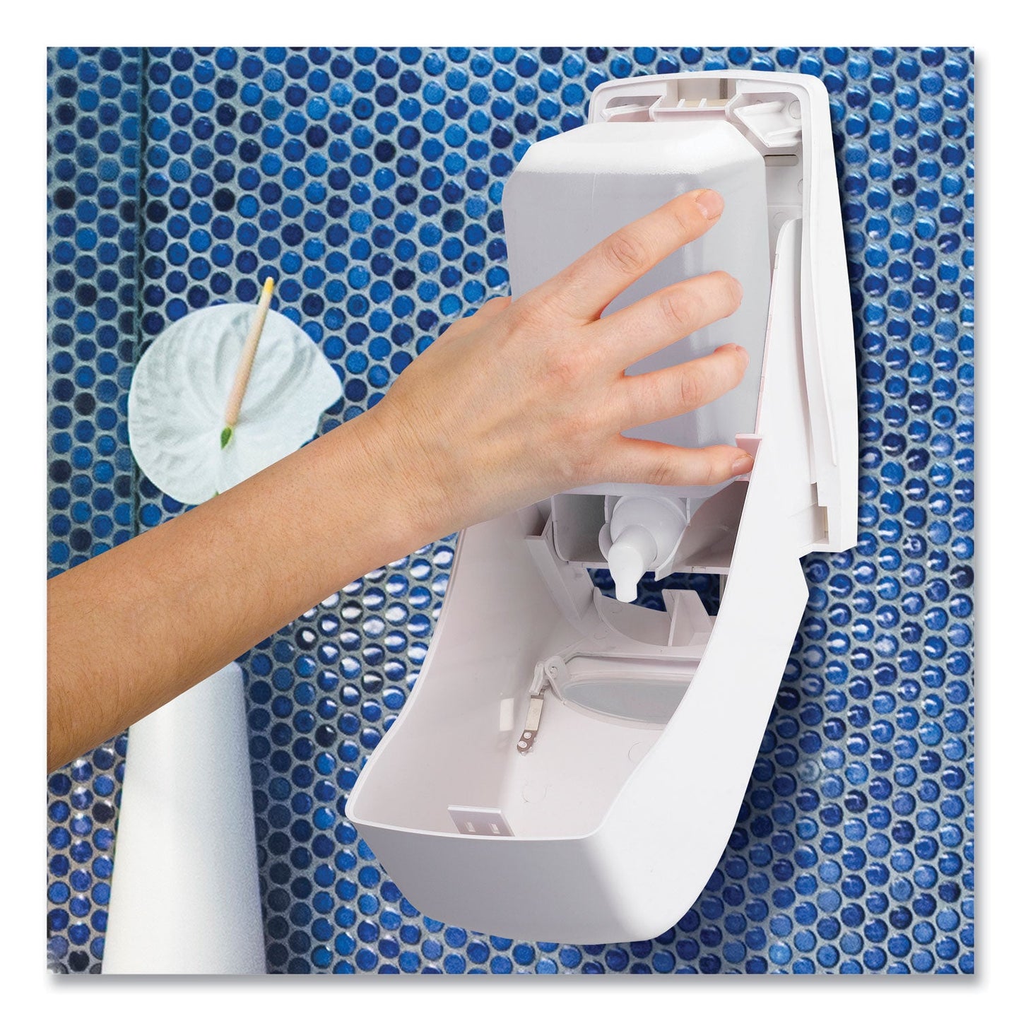 scott-essential-alcohol-free-foam-hand-sanitizer-num-kim12977_4