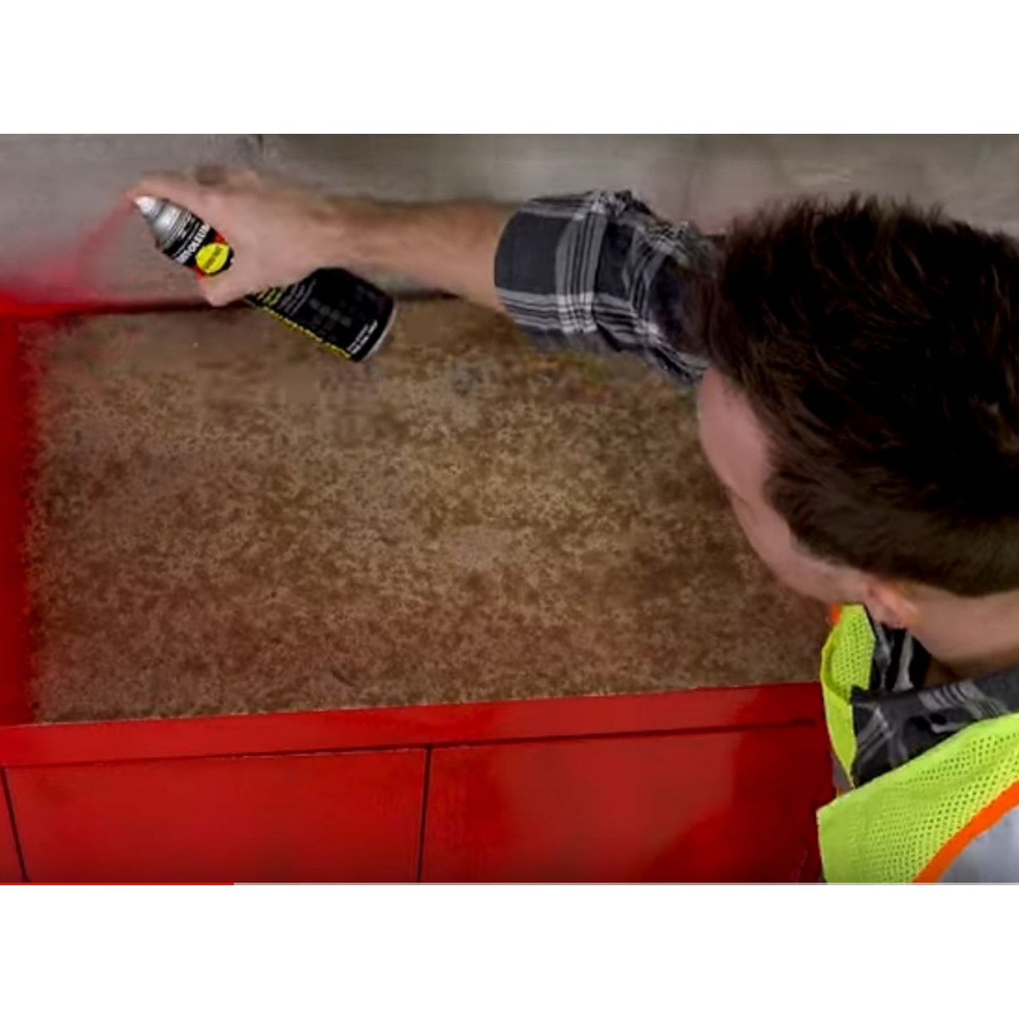 Rust-Oleum® Hard Hat High Performance V2100 System Rust Preventive Enamel Spray Paint, Flat Safety Red, 15 oz Aerosol Can, 6/Carton (RSTV2163838)