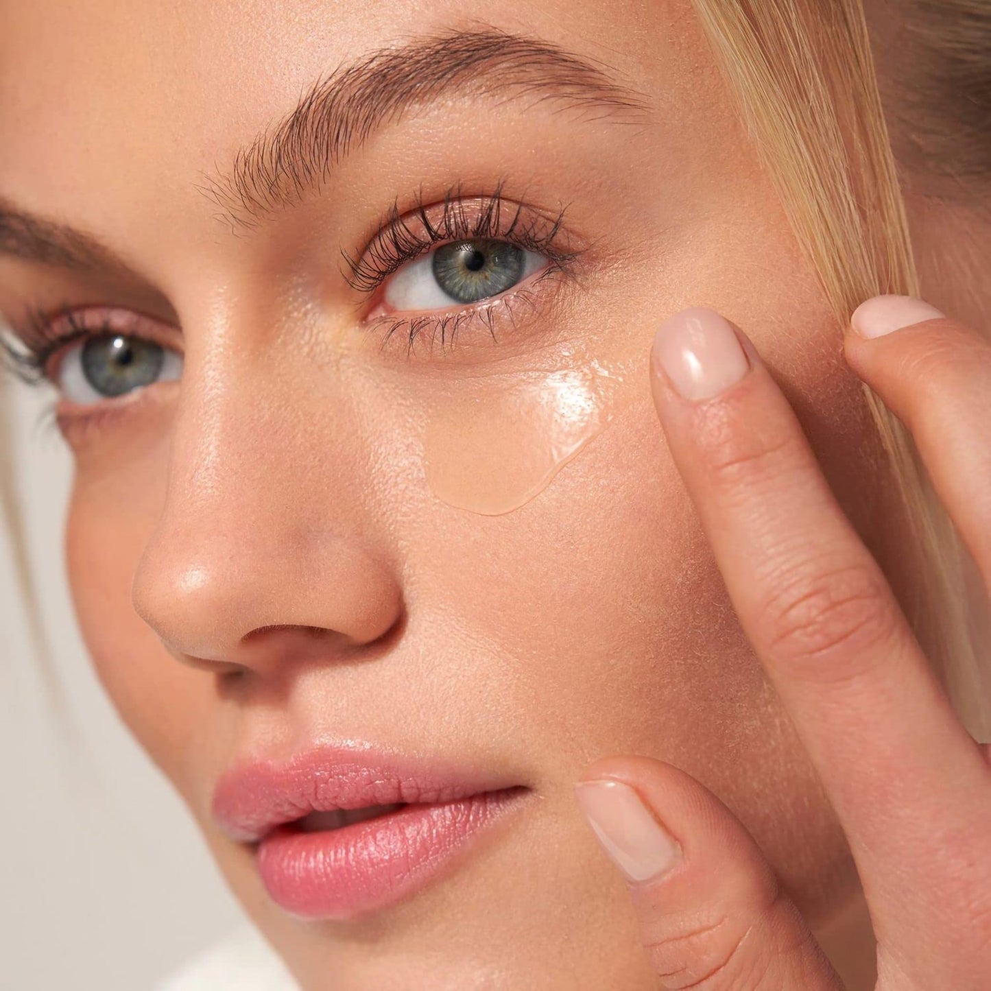 MDSolarsciences™ Restore Eye Gel 0.5 oz. Bottle Unscented Gel (1230940_CS)